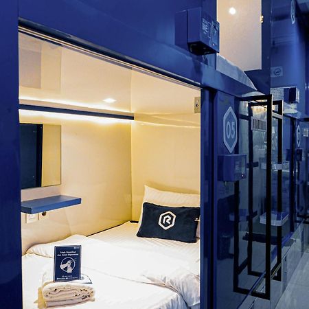 Rosalyne Sleepbox Tugu 2 Hotel Yogyakarta Exterior photo